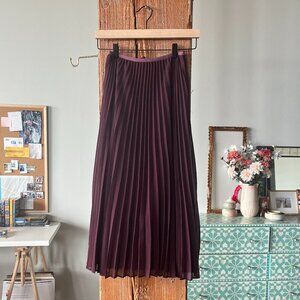 Burgundy Babaton Pleated Skirt